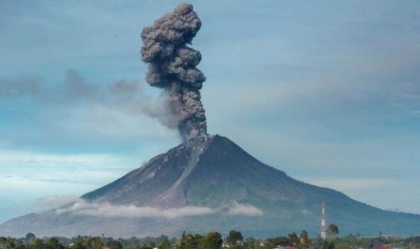 Sau động đất, người dân Indonesia lo núi lửa hoạt động trở lại