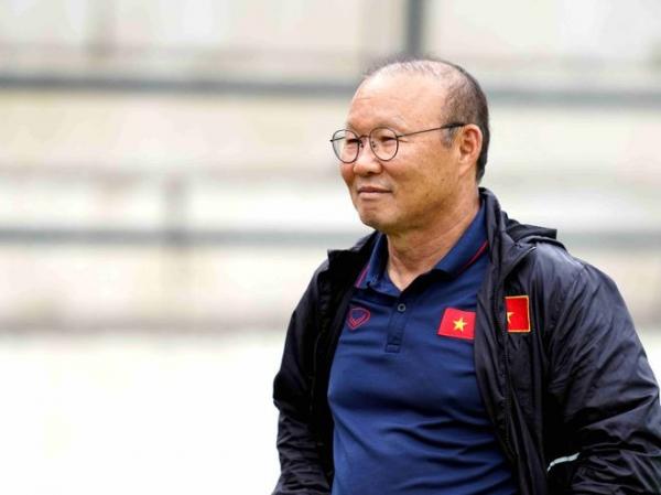 HLV Park Hang-seo thở phào khi Malaysia không đăng cai vòng loại World Cup