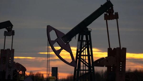 Hai tháng đầu năm, giá dầu tăng gần 30%