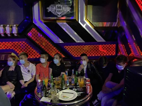 Phát hiện 28 người dương tính với m‌a tú‌y trong một quán karaoke