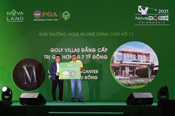 Hole in one gần 11 tỉ đồng có chủ ngày đầu giải golf NovaWorld Friendship 2021