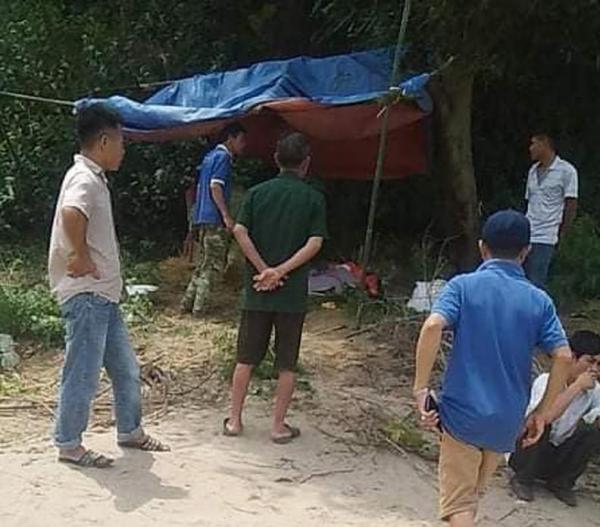 Bé trai 3 tuổi chết đuối trên sông Lam: Là con một, sống cùng ông bà nội