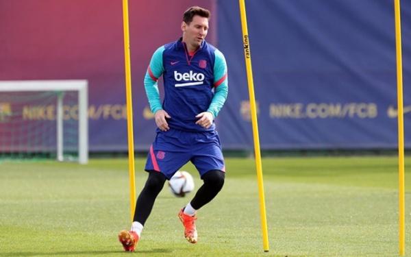 Messi sẽ chấp nhận “thiệt thòi” lớn nếu ở lại Barcelona