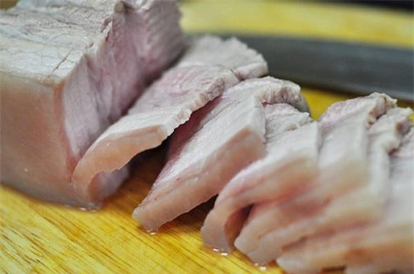 Ăn thịt lợn kiểu này chẳng khác gì tự “đón” chất độc vào người, nguy hại khó lường