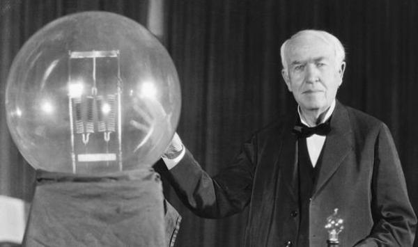 Chiếc điện thoại có thể “nghe được người đã mất” của Thomas Edison