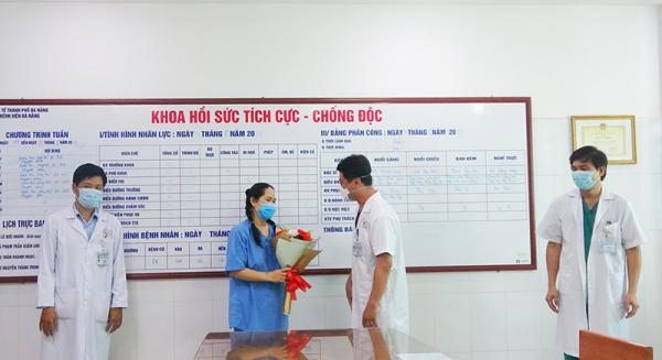 Đà Nẵng: Nữ điều dưỡng sốc phản vệ sau tiêm vaccine Covid-19 đã ổn định và xuất viện