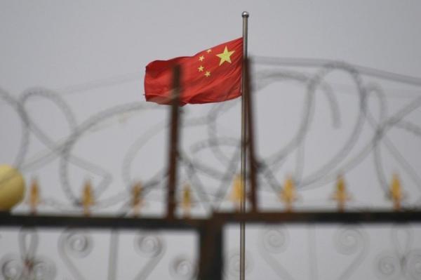 China retaliates against sanctions, European businesses are worried