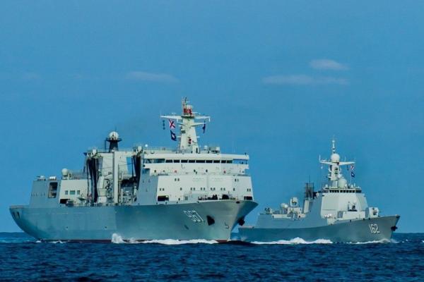 Tàu khu trục mới của Trung Quốc tập trận ở Biển Đông