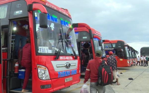 Phú Yên tạm dừng vận tải hành khách đi TP Hồ Chí Minh