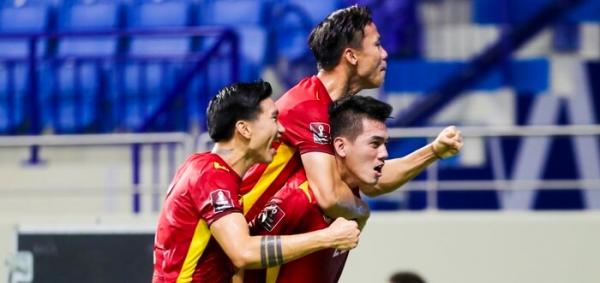 Xác suất giành vé dự World Cup 2022 của tuyển Việt Nam cao hơn Trung Quốc