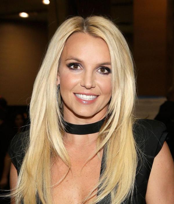 Britney Spears đang tính toán điều gì?