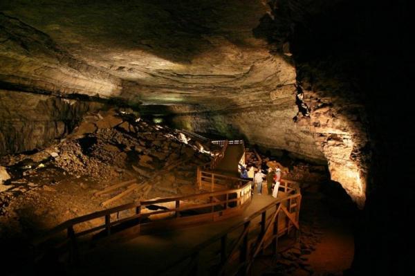 Mammoth Cave: Explore the World’s Longest Cave