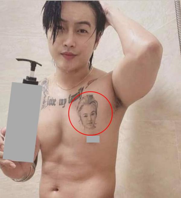 TiTi đăng ảnh bán thân lộ hình xăm cô gái trên ngực, netizen rần rần gọi tên Nhật Kim Anh nhưng chính chủ giải thích thế nào?