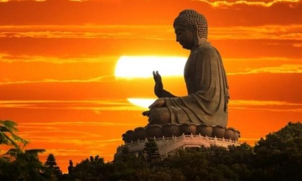 Nếu bạn đang có bệnh thì nhất định phải ghi nhớ 4 điều Phật dạy sau đây