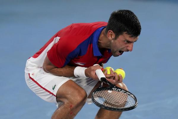 Novak Djokovic tan mộng Golden Slam