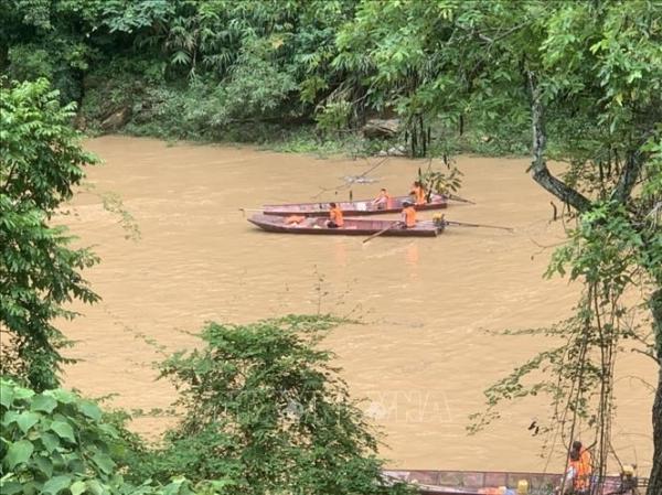 Lào Cai: Tìm thấy th‌i th‌ể nạn nhân bị mất tích do lật thuyền trên sông