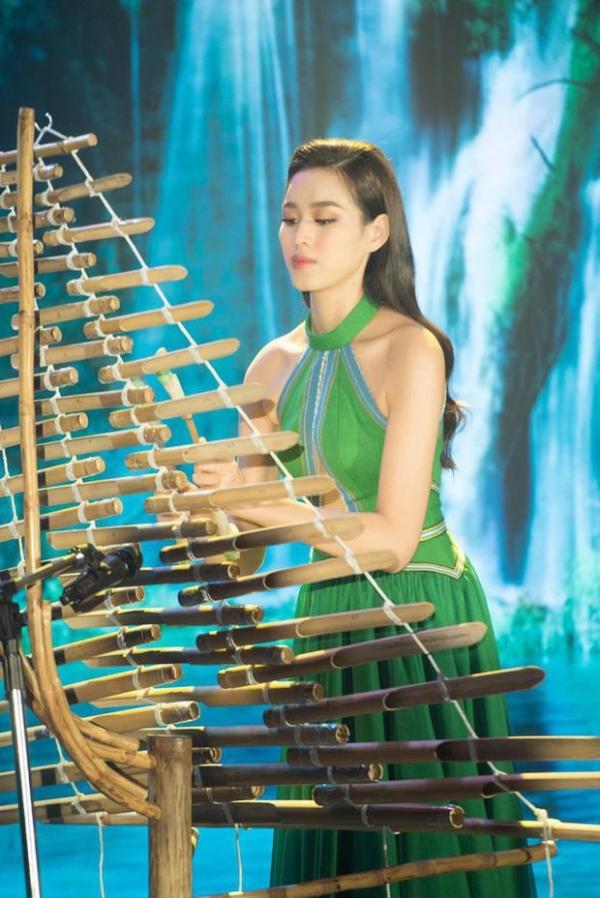 BTC Miss World Vietnam nói gì sau màn thể hiện “Cô gái vót chông” của Đỗ Thị Hà?