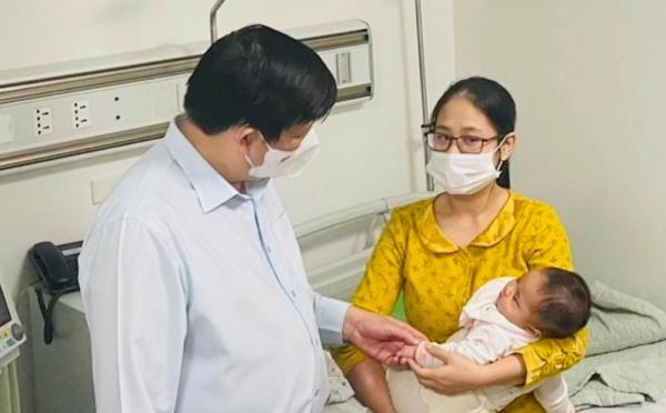 18 trẻ nhỏ từ 2- 6 tháng bị tiêm nhầm vắc xin Pfizer ở Hà Nội: Chưa công bố nguyên nhân