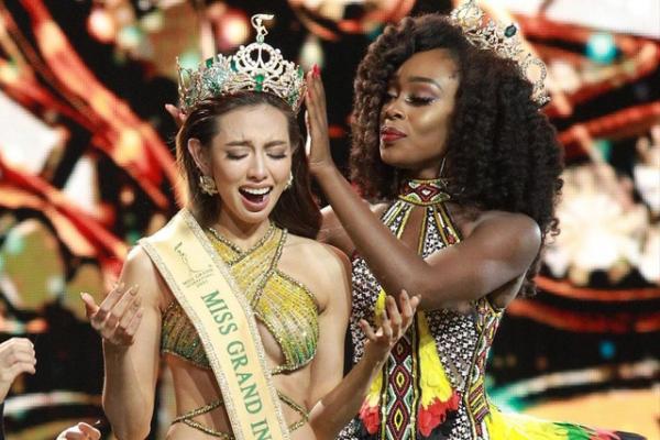 Thùy Tiên tôn vinh ngành Y trên “đấu trường” giành vương miện Miss Grand 2021