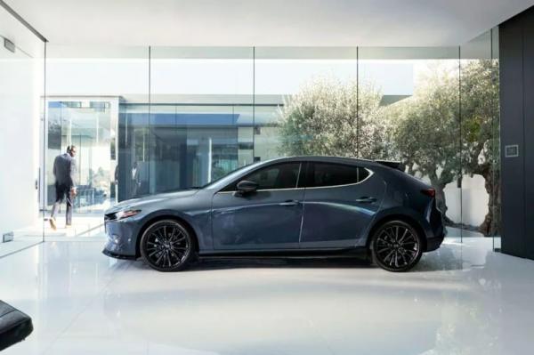 Mazda3 2022 bổ sung phiên bản mới, chốt giá bán từ 474 triệu đồng