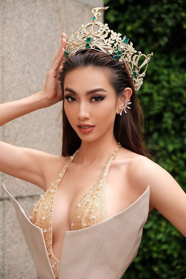 Thuỳ Tiên: “BTC Miss Grand ngạc nhiên khi biết tôi không sửa sắc đẹp”