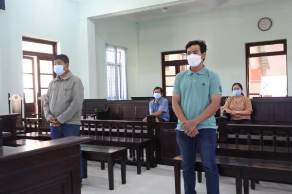 Tây Ninh: Cố ý gây thương tích, hai cha con lãnh án