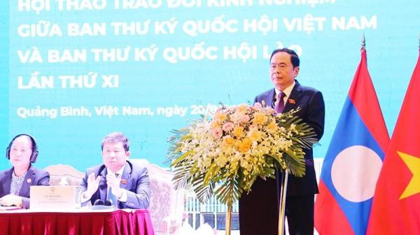 Trao đổi kinh nghiệm công tác giữa Văn phòng Quốc hội Việt Nam và Ban Thư ký Quốc hội Lào