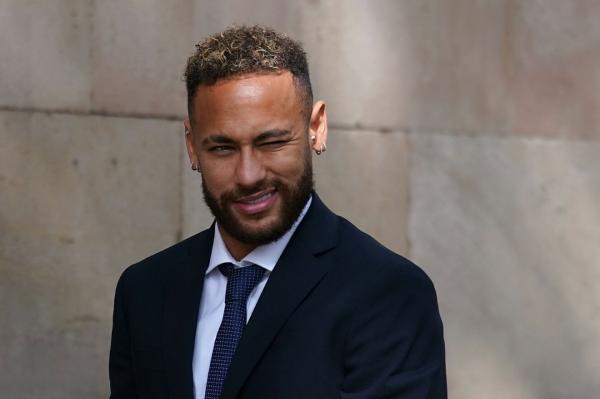 Faced with the risk of jail time, Neymar blames all his father