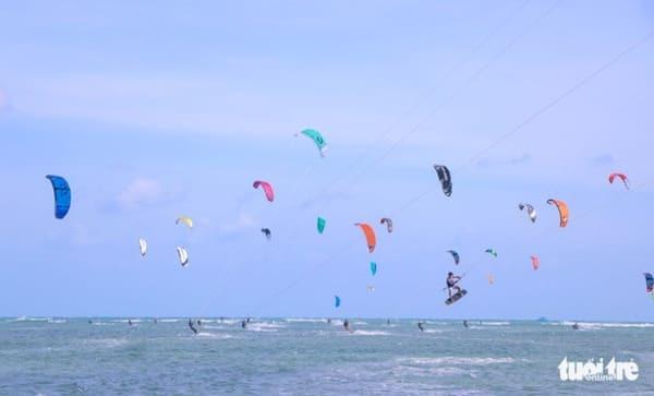 ‘Vũ điệu gió’ của 15 nước trên biển Ninh Thuận