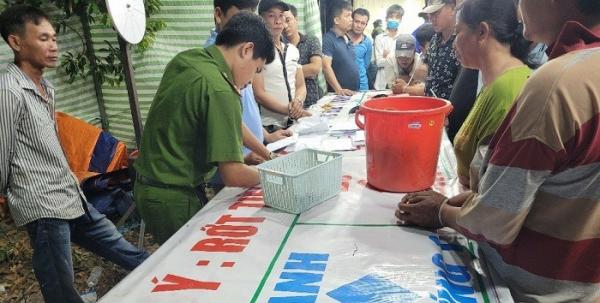 Phá tụ điểm tổ chức hội chợ “trá hình” để đánh bạc ở Tiền Giang