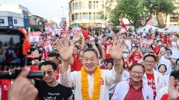 Quê hương ông Thaksin thành chiến địa trong bầu cử Thái Lan
