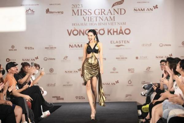 Vẻ gợi cảm của nữ ca sỹ vào chung kết Miss Grand Vietnam 2023