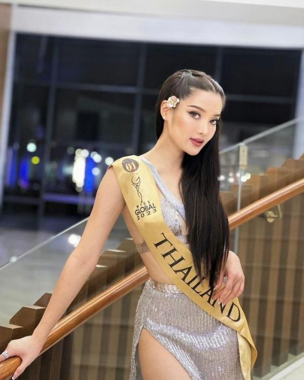 Người đẹp mất quyền thi Hoa hậu Thế giới sang Việt Nam thi sắc đẹp