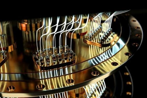 Vật liệu “siêu rắn” giúp làm mát máy tính lượng tử