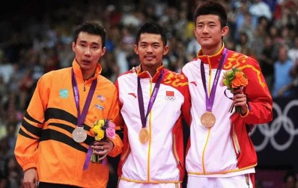 Lee Chong Wei cảnh báo cầu lông Malaysia