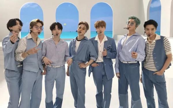 Truyền thông Hàn: Kpop sẽ suy thoái vì BTS đi nghĩa vụ?