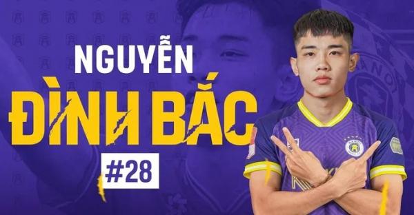 Hà Nội FC ký hợp đồng 1,5 mùa giải với Đình Bắc