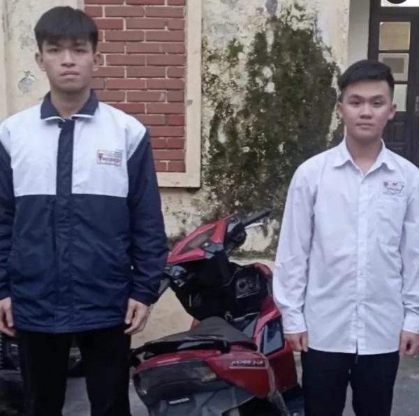 Từ clip trên mạng xã hội, công an triệu tập 3 thanh niên chạy xe lạng lách đánh võng trên đường