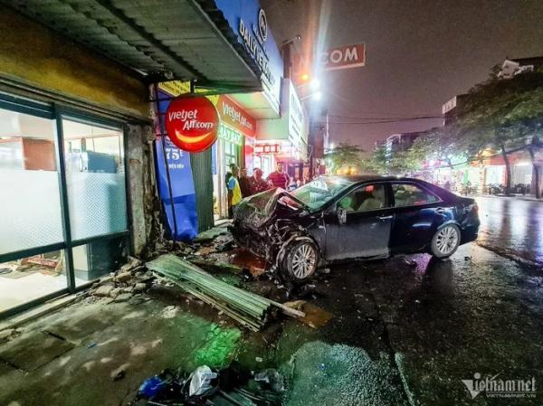 Danh tính nạn nhân vụ tai nạn liên hoàn ở Nam Định