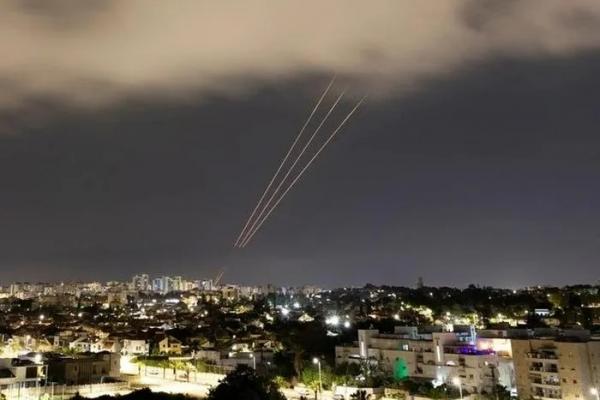 Iran tuyên bố kết thúc cuộc tấn công đáp trả vào Israel
