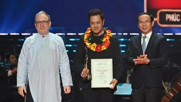 Phim “Phúc âm thư của quái thú” của Philippines đoạt giải Ngôi sao vàng