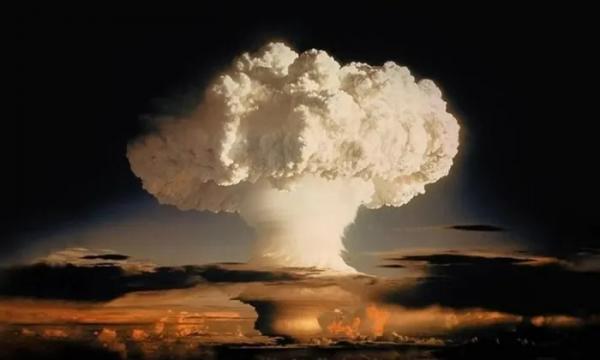 Vụ thử bom hạt nhân khiến một hòn đảo “bốc hơi” trong tích tắc
