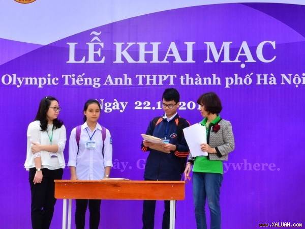 Gần 2.000 học sinh Hà Nội dự thi Olympic tiếng Anh