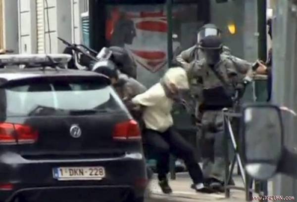 Tổng thống Pháp: Danh sách nghi phạm khủ‌ng b‌ố Paris tăng