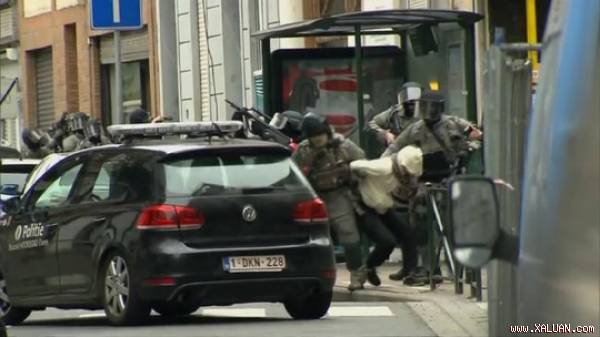 Nghi can khủ‌ng b‌ố Paris bị bắt vì… pizza