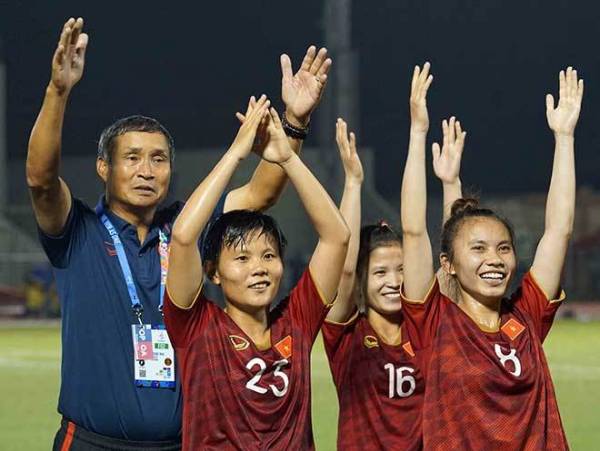 Tuyển nữ Việt Nam được thưởng nóng 2,5 tỷ vì xuất sắc lọt chung kết SEA Games 30