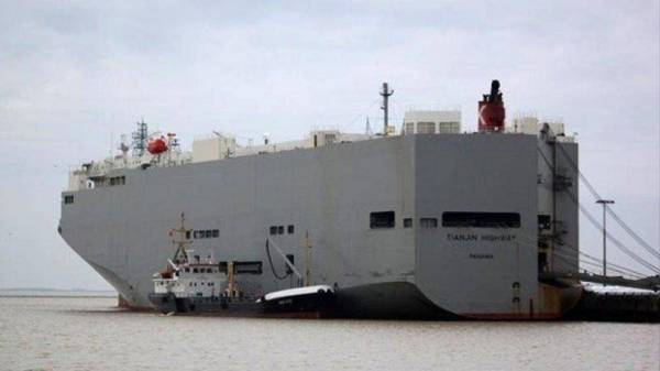 Hải Phòng: cách ly 23 thuyền viên trên tàu chở ô tô có thuyền trưởng đột tử