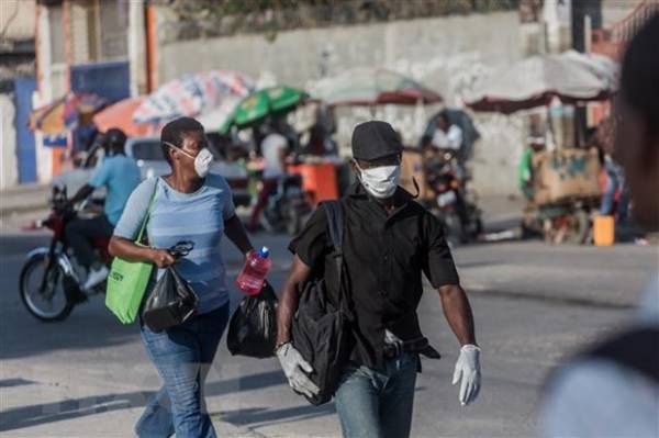 Mỹ trục xuất người di cư Haiti bất chấp nguy cơ lây lan dịch COVID-19