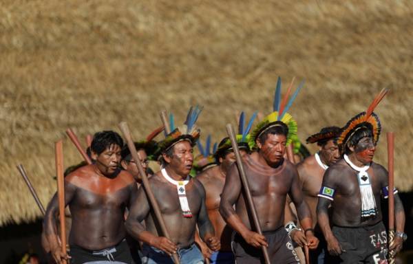Thổ dân bộ lạc Amazon nhiễm Covid-19 t‌ử von‌g, lo sợ dịch bùng phát