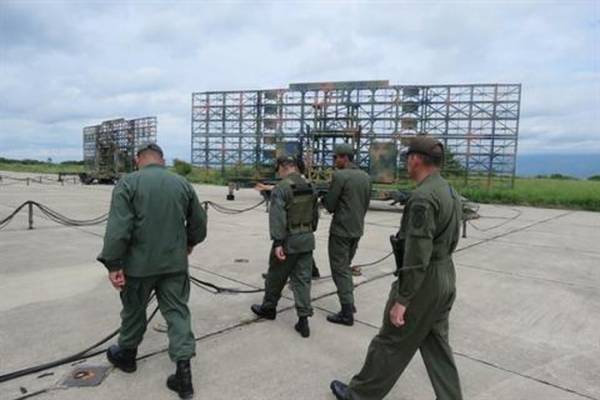 Venezuela dùng radar JY-27 Trung Quốc ‘bắt sống’ F-22 Raptor Mỹ?
